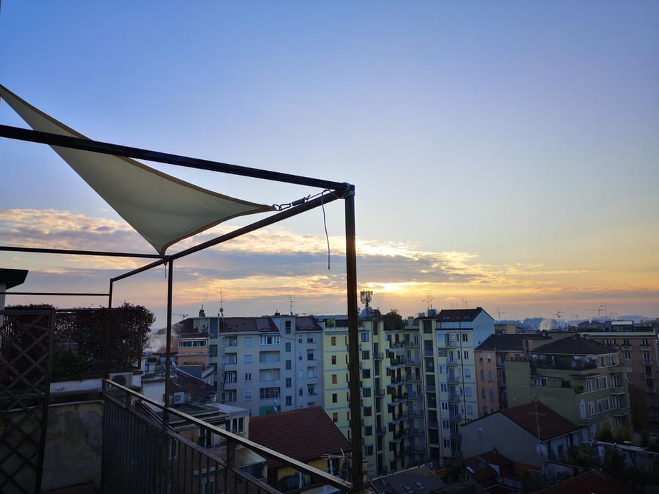City view, Sunrise