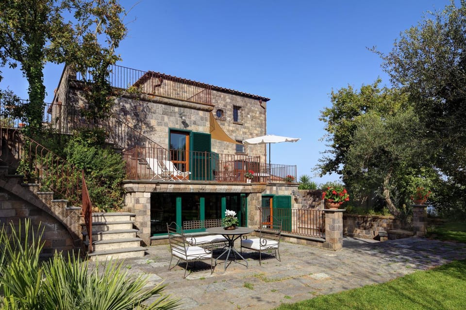 Property building, Garden