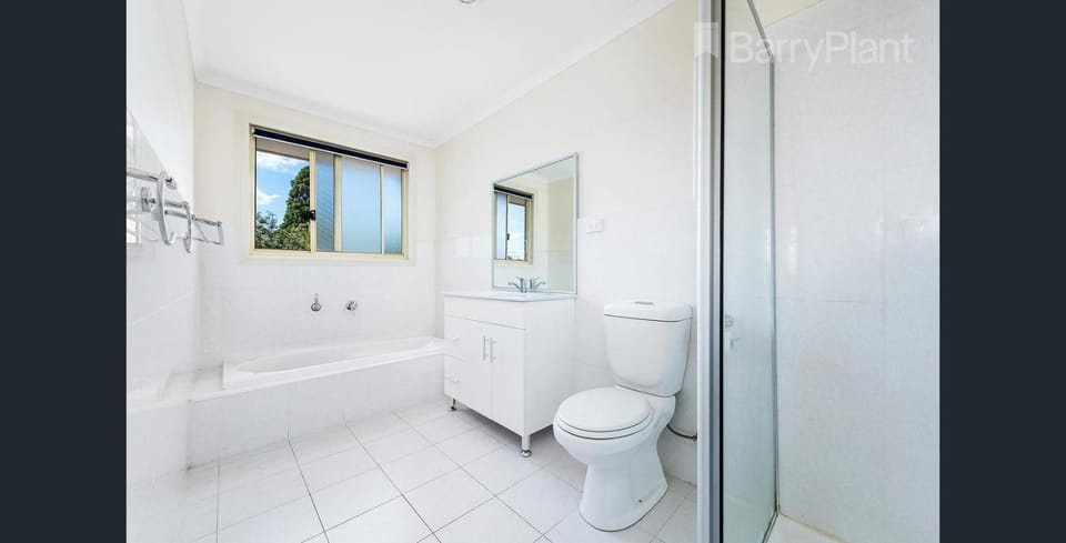 Tina house Bed and Breakfast in Springvale
