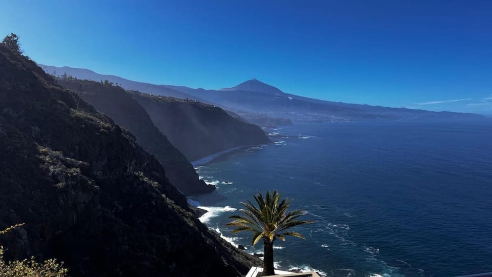 Mountain view, Sea view