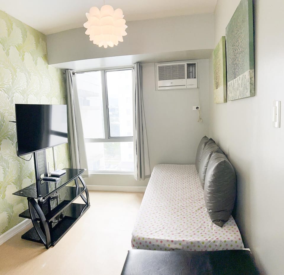 NEW1 BR Avida IT Park 50mbps (4px) Apartment in Lapu-Lapu City