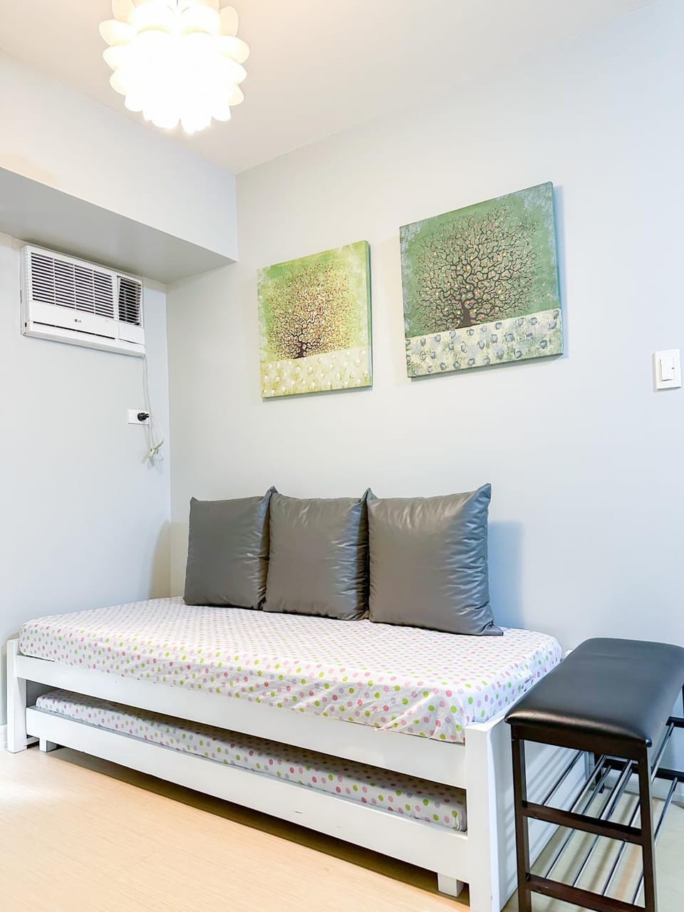 NEW1 BR Avida IT Park 50mbps (4px) Apartment in Lapu-Lapu City