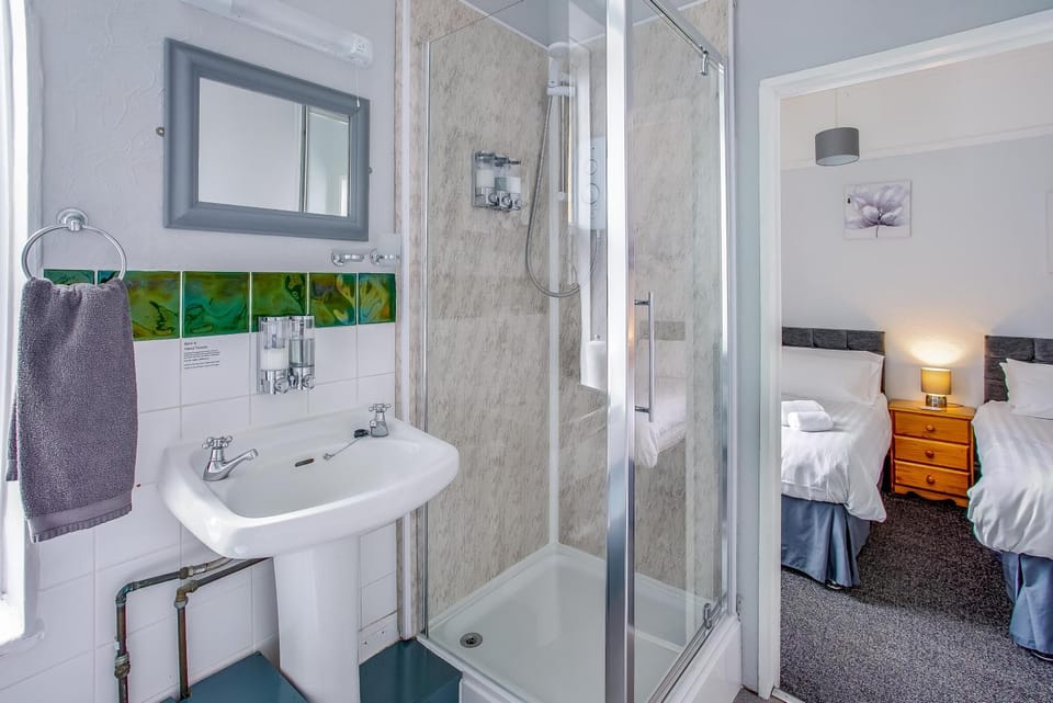 Barclay Guest House Bed and Breakfast in Paignton