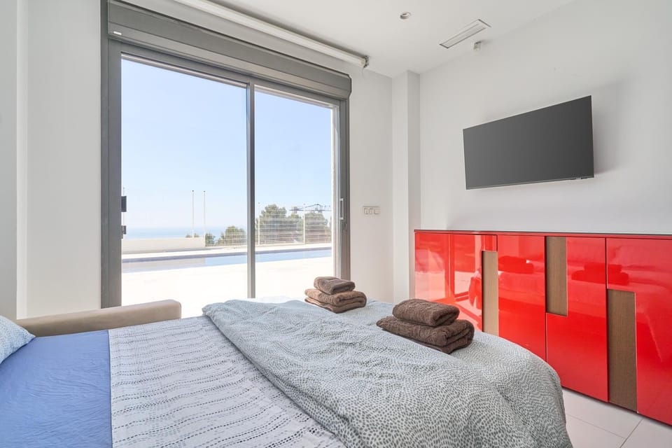 Living room, Bedroom