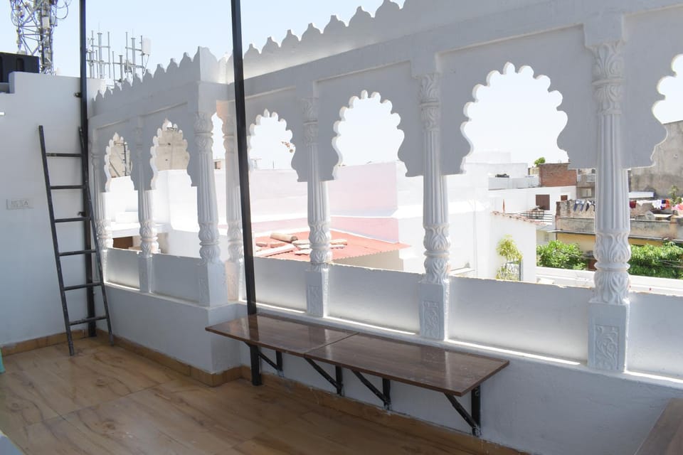 Property building, View (from property/room), Balcony/Terrace, Balcony/Terrace, City view, Landmark view, Street view, Quiet street view