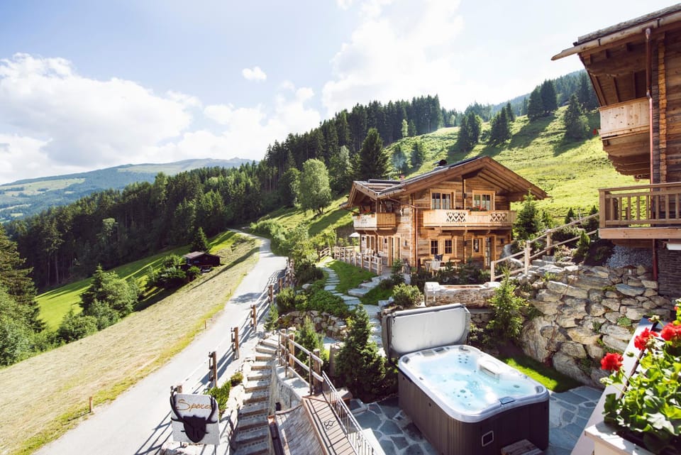 Hot Tub, Mountain view