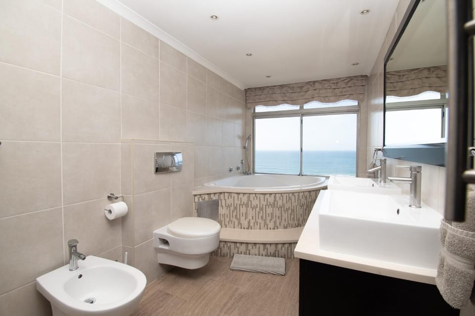 Toilet, Bathroom, Sea view, Bath, towels