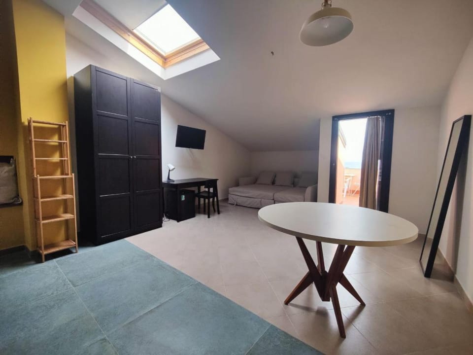 Living room, Seating area, Time of day