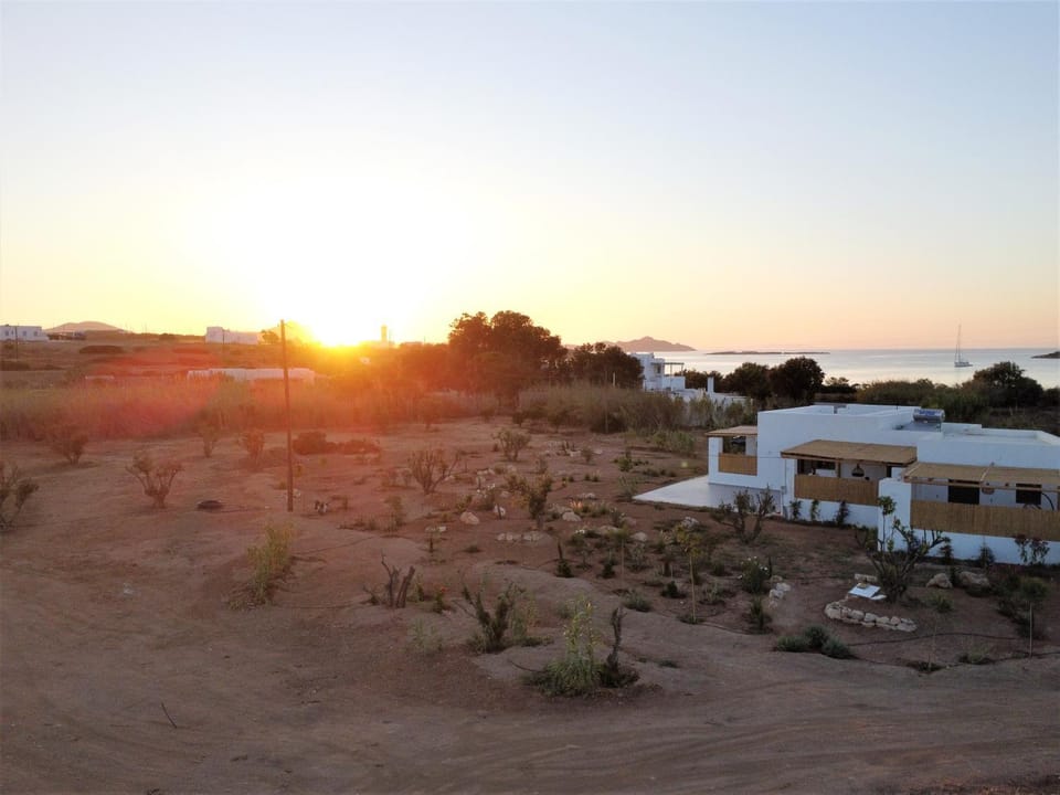 Villa Vinka 2BD luxury property by the Sea! Villa in Paros, Greece