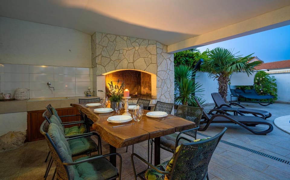 Patio, Seating area, Dining area