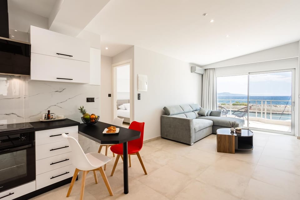 View (from property/room), Seating area, Sea view
