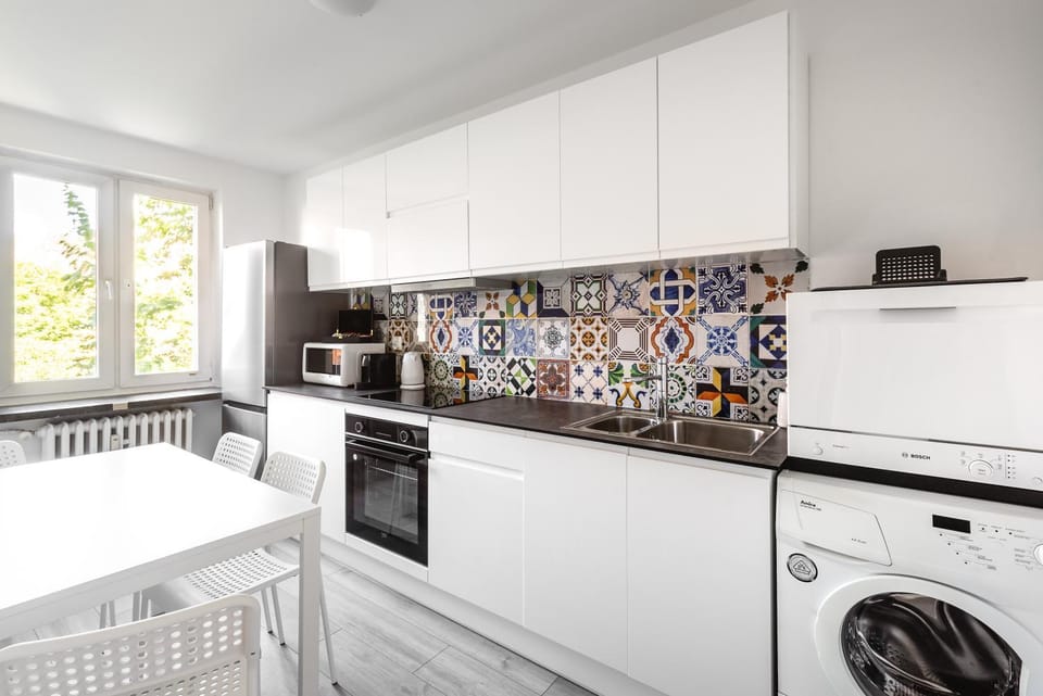 Kitchen or kitchenette, Dining area, minibar, pet friendly, washing machine
