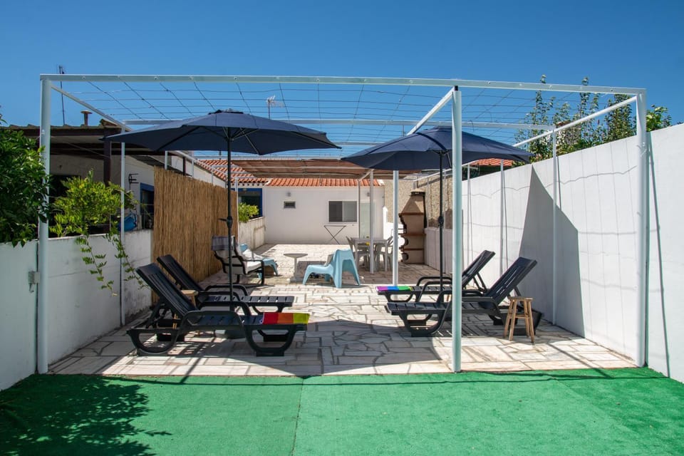 Patio, BBQ facilities, Garden, Balcony/Terrace, Garden view, Pool view, Inner courtyard view, sunbed