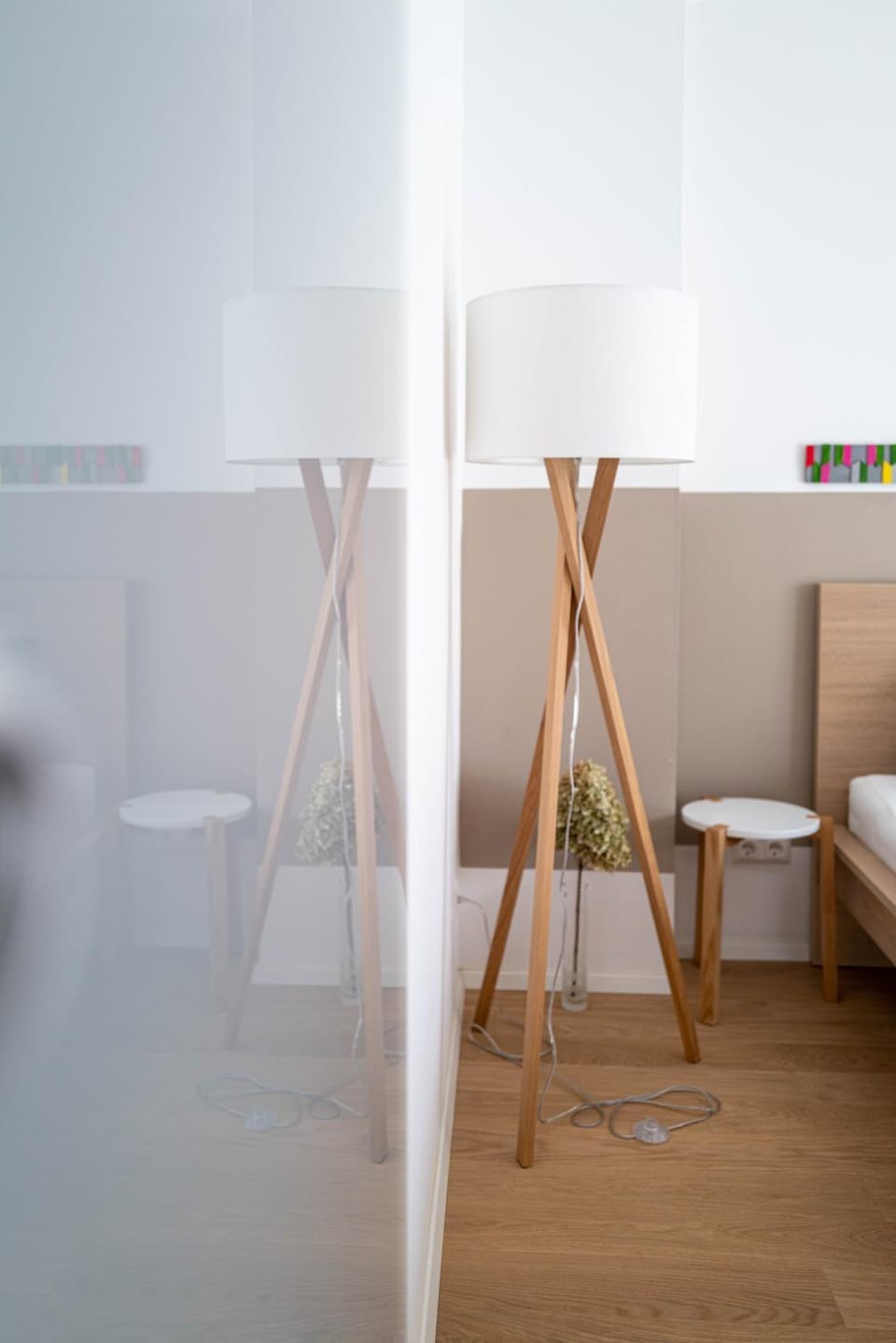 Staff, Photo of the whole room, Decorative detail