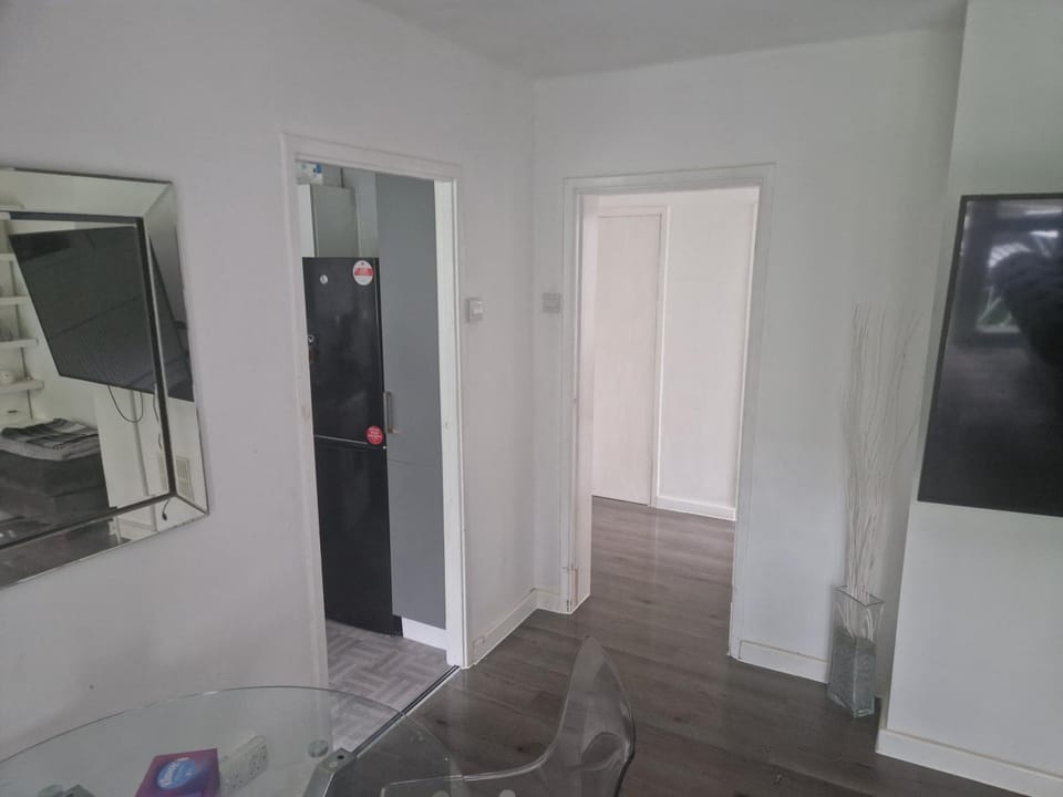 TV and multimedia, wardrobe