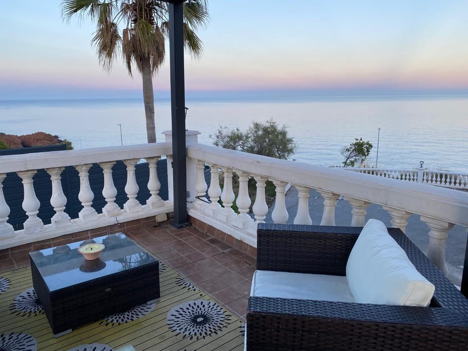 Patio, Day, Natural landscape, View (from property/room), Balcony/Terrace, Balcony/Terrace, Living room, Dining area, Sea view