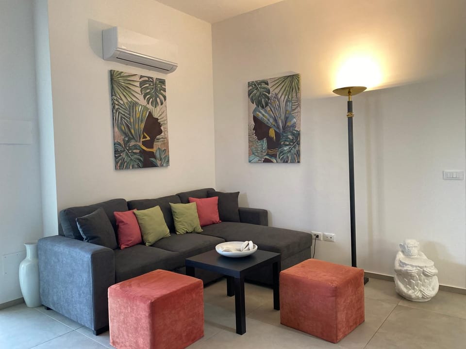 Living room, air conditioner