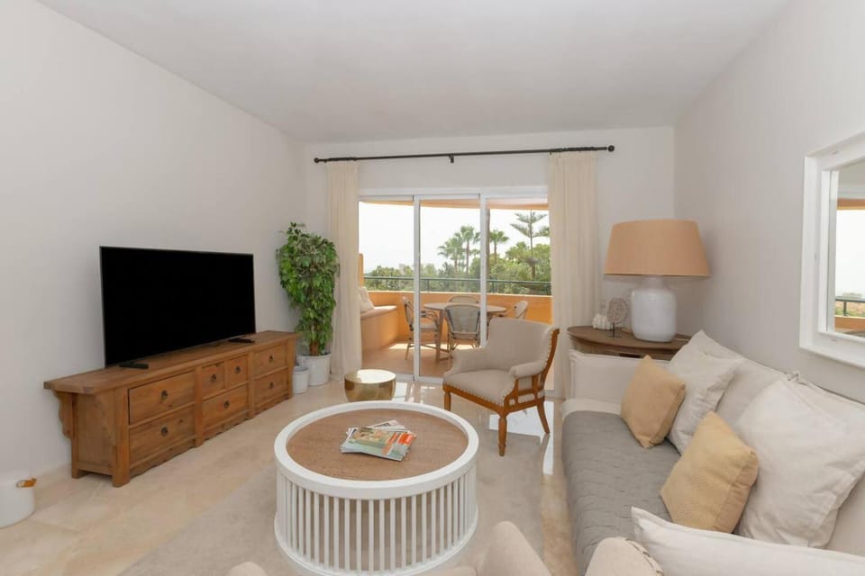 Precioso Apart Elvira Hills. Apartment in Marbella