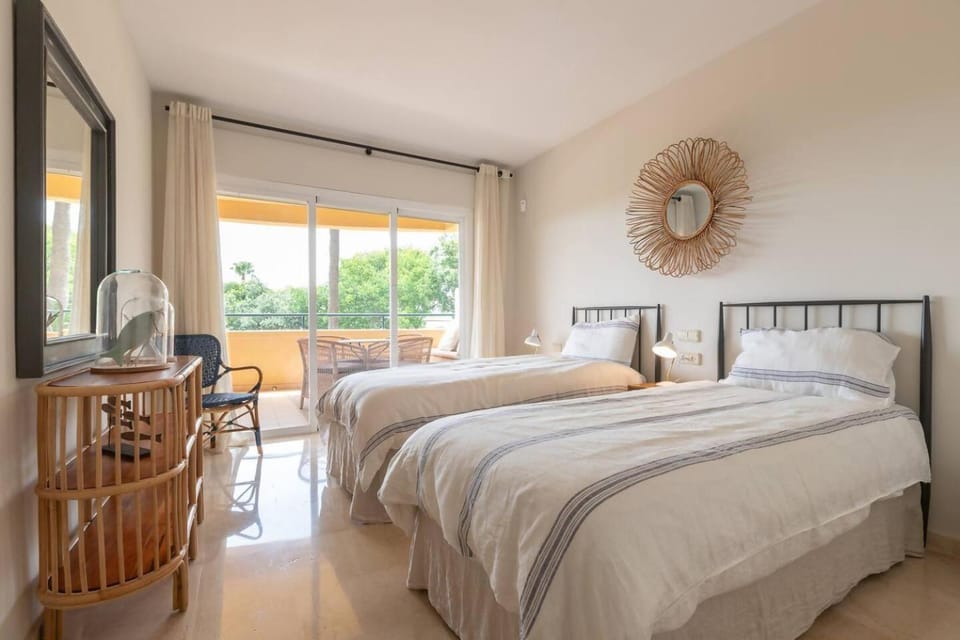 Precioso Apart Elvira Hills. Apartment in Marbella
