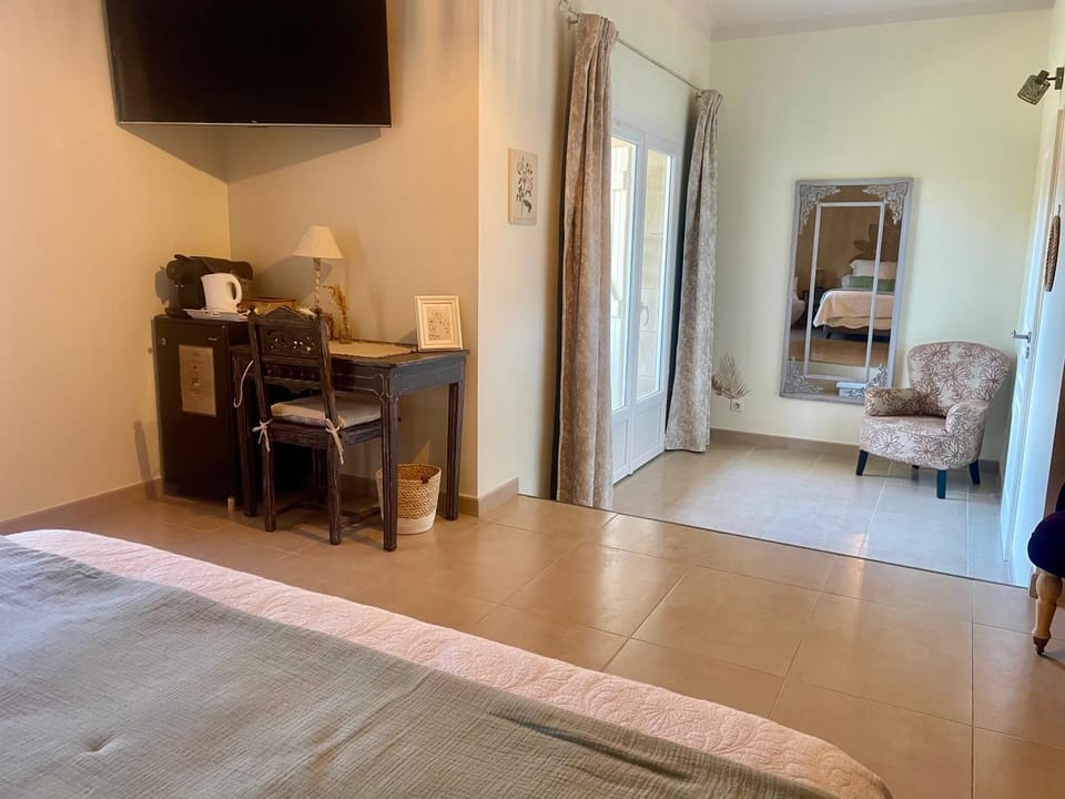 TV and multimedia, Bedroom
