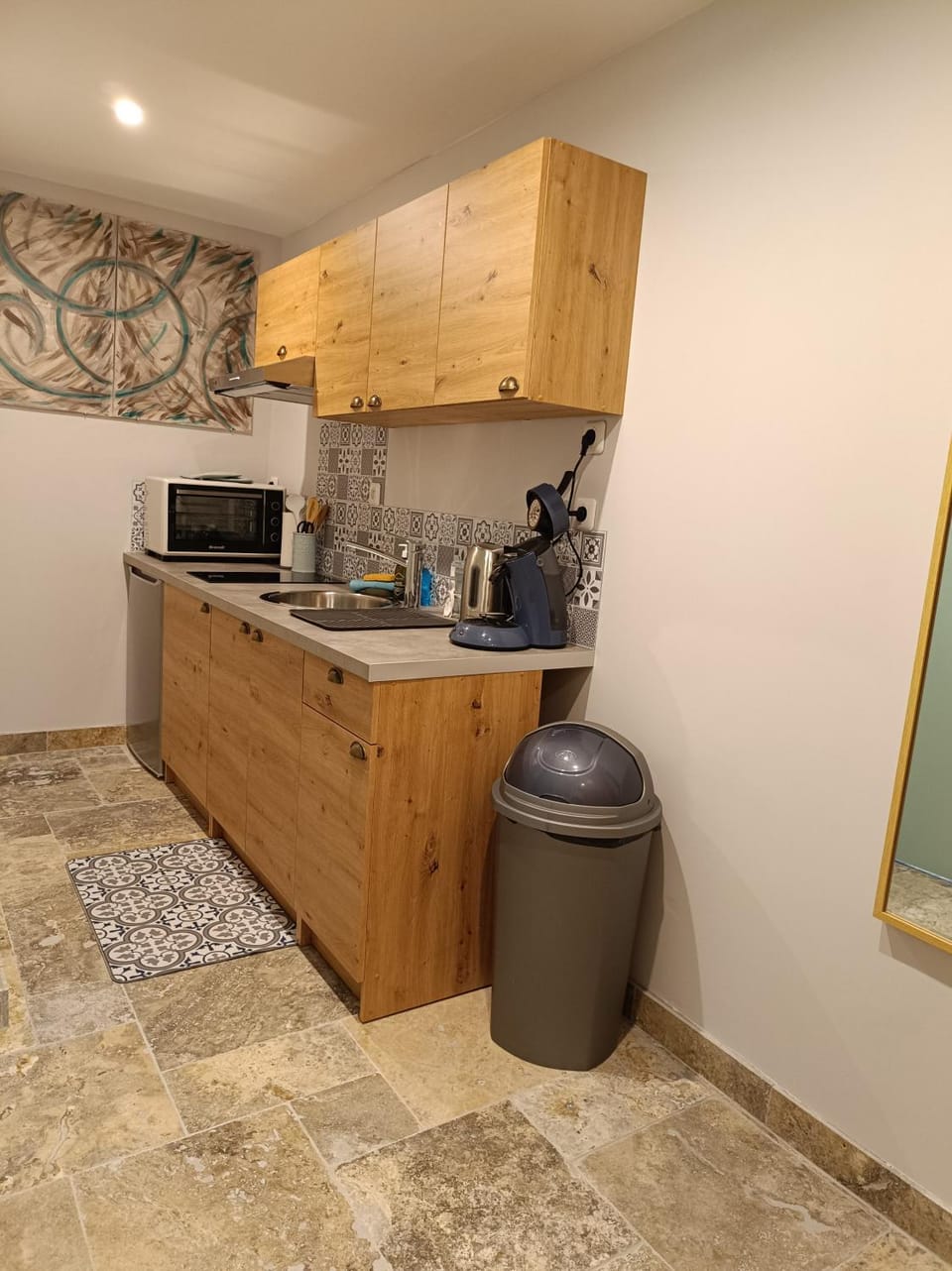 Coffee/tea facilities, Kitchen or kitchenette, pet friendly, stove