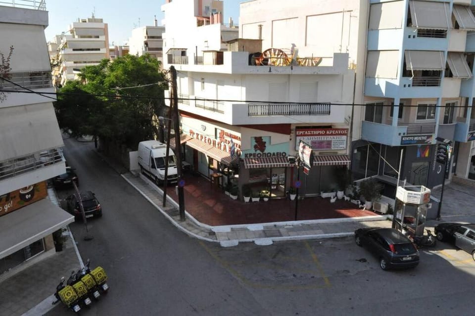 Neighbourhood, Street view, Location