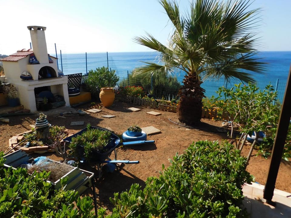 Spring, Day, Garden, Garden view, Sea view