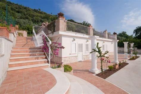 Villa Capri Bed and Breakfast in Fondi