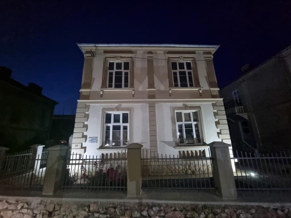 Property building, Night, Landmark view