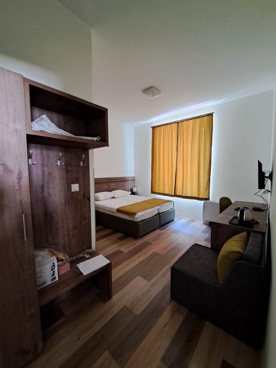 Photo of the whole room