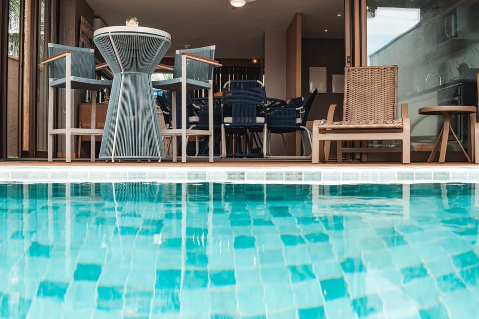 Pool view, Swimming pool