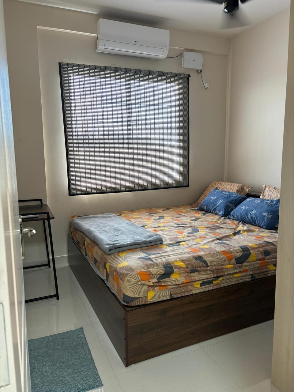 Bed, Bathroom, View (from property/room), Photo of the whole room, Bedroom, air conditioner