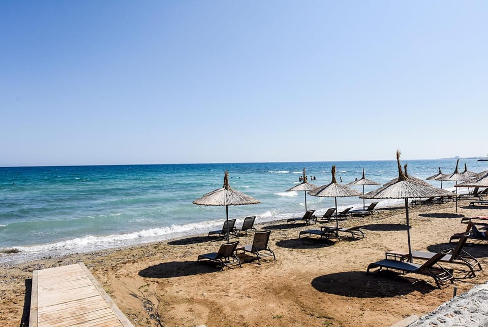 Nearby landmark, Day, Natural landscape, Beach, Sea view, sunbed