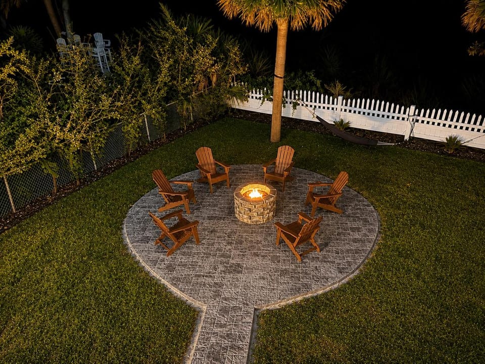 Direct Beachfront Villa with Private Mini-Golf, Fire & SpaceX Launch Views Villa in Cocoa Beach