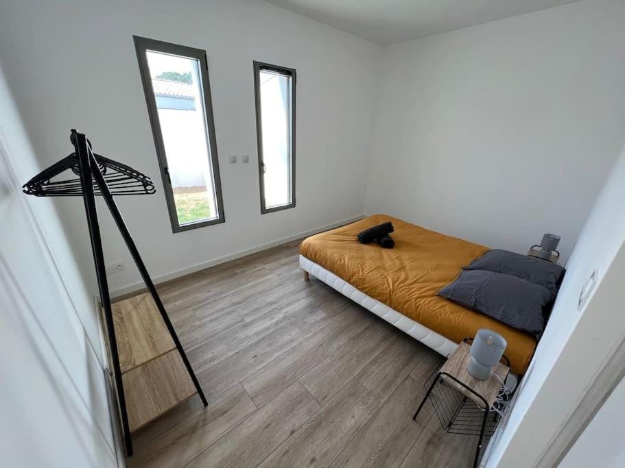 Un cocon climatisé avec jacuzzi House in Nouvelle-Aquitaine