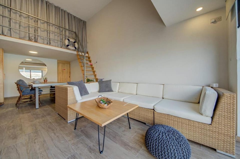 Mellieha Seafront Penthouse Apartment in Malta