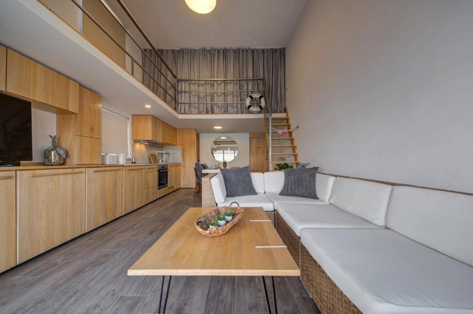 Mellieha Seafront Penthouse Apartment in Malta
