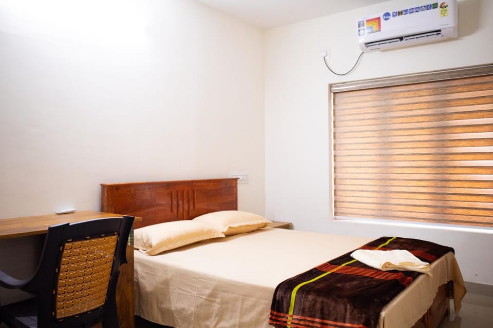 Bed, Bedroom, air conditioner