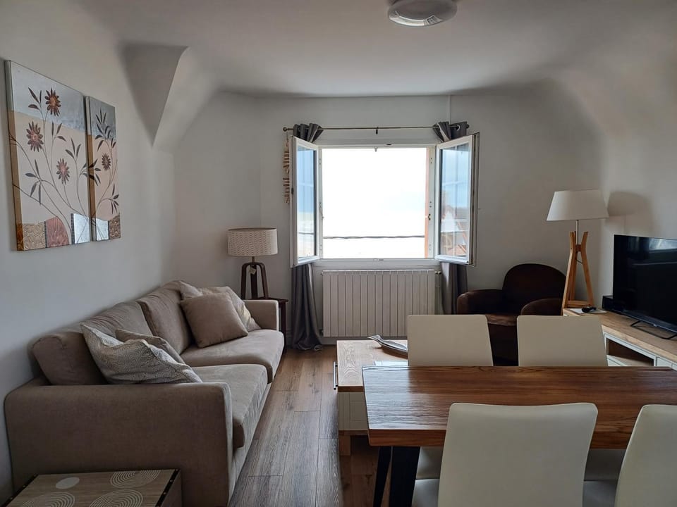 Au gré des marées 2 appartement face à la mer 2ème étage Apartment in Ault