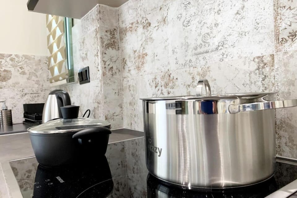 Coffee/tea facilities, Kitchen or kitchenette, toaster