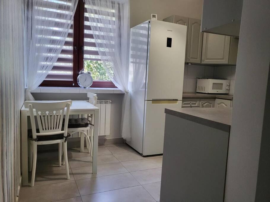 Pokój z kuchnią i łazienką Żyrardów Apartment in Masovian Voivodeship