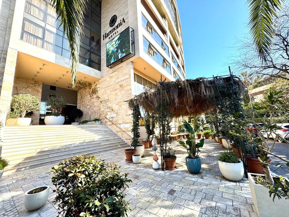 Harmonia Signature by Dukley Apartment in Budva