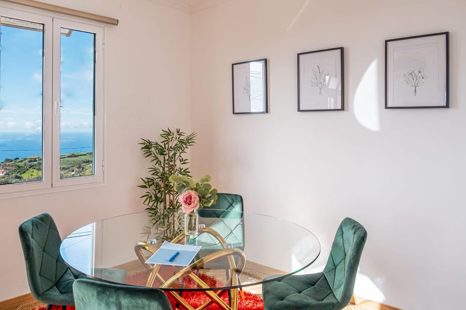Ponta do Sol hills view 2BR Apartment in Madeira District