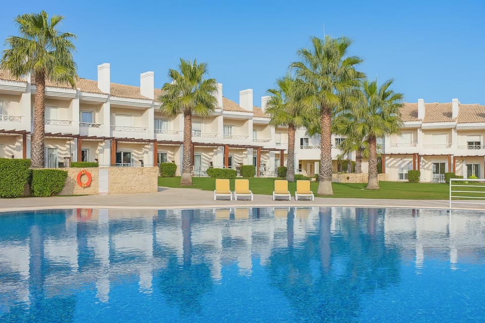 View (from property/room), View (from property/room), Pool view, Swimming pool
