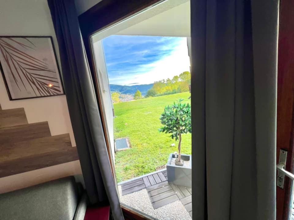 Joli studio cosy, vue magnifique et terrasse privée Apartment in Gérardmer