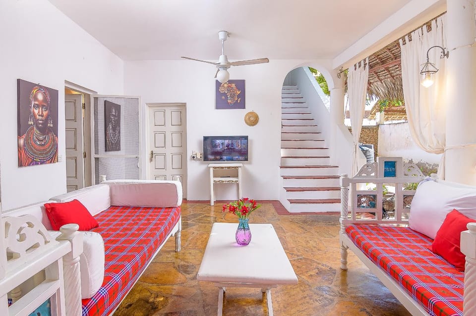 Minimi Couzy villa casaurina Villa in Malindi