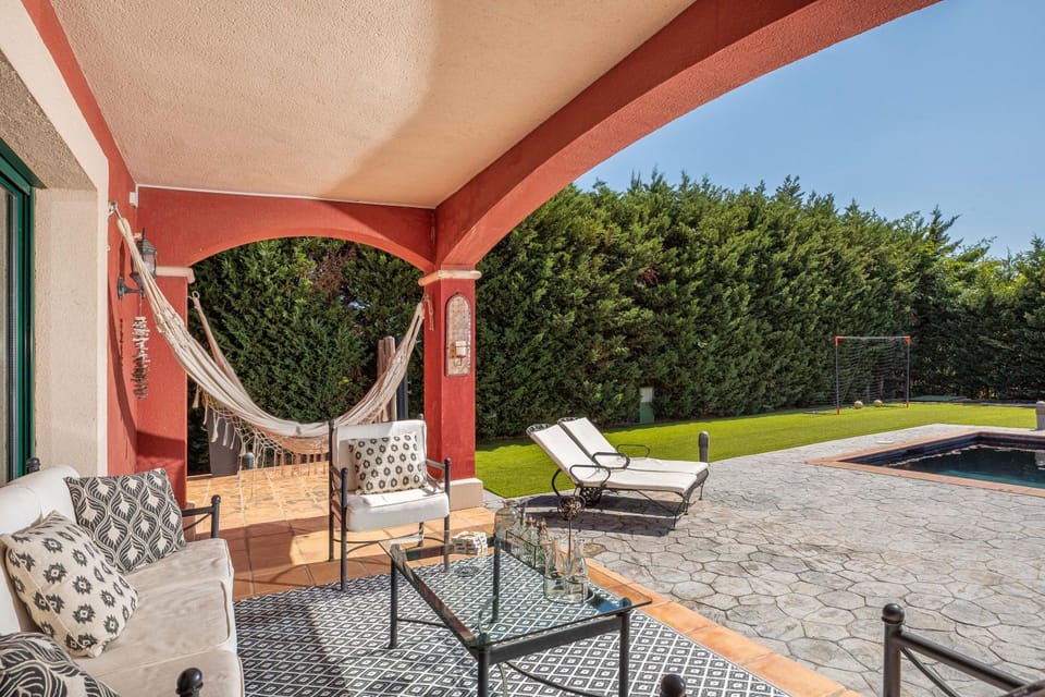 Patio, Swimming pool