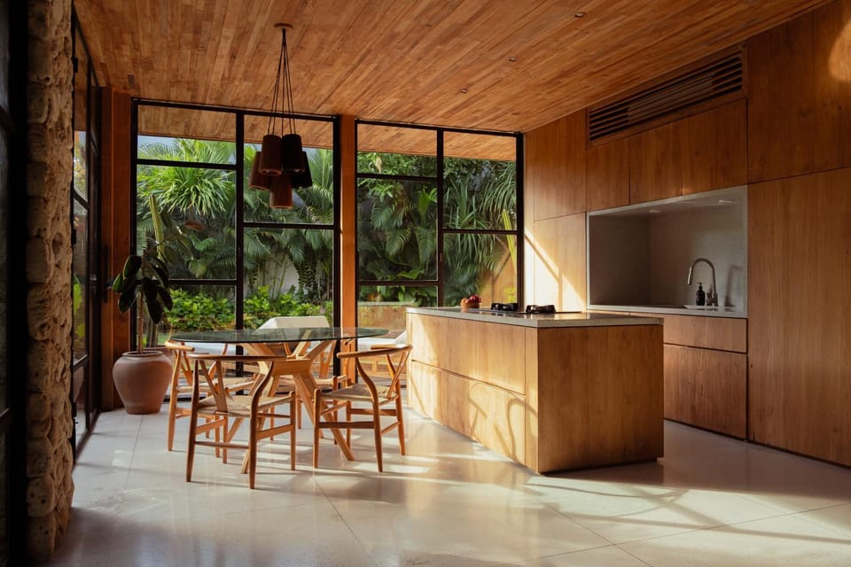 OLA HOUSE Uluwatu Bespoke 2 BR with Salt Water Pool 10 minutes to Best Beaches Villa in Bali
