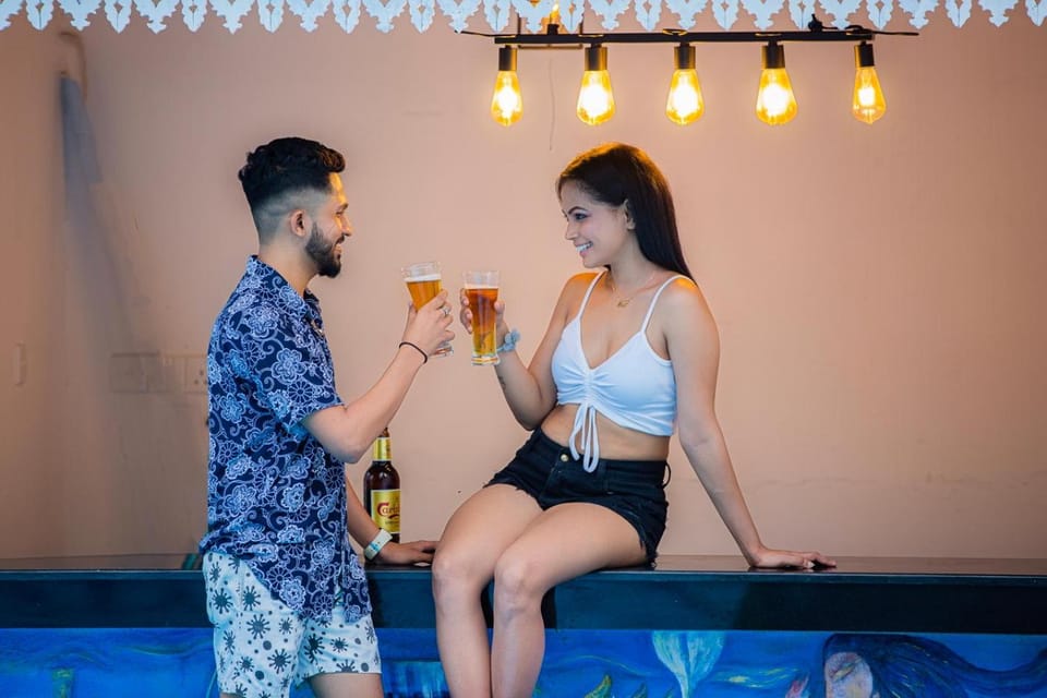 Guests, Drinks