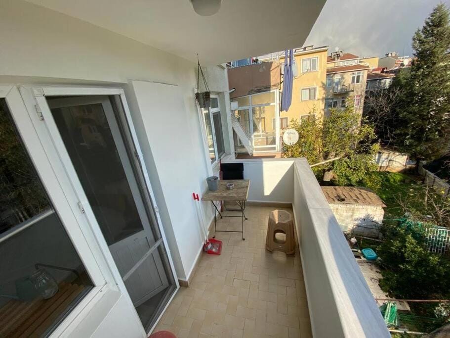 Balcony/Terrace, Garden view